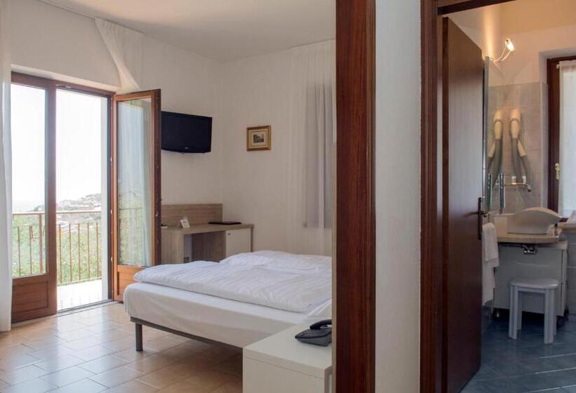 בית מלון כפרי Coste