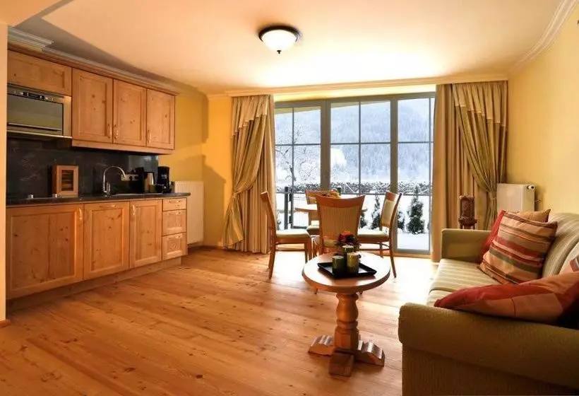 ホテル Haus Katharina