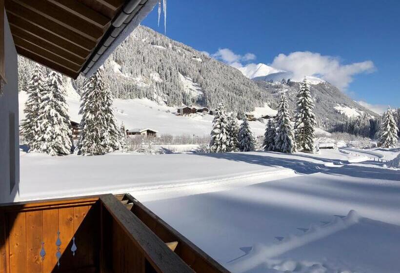 ホテル Haus Waltraud