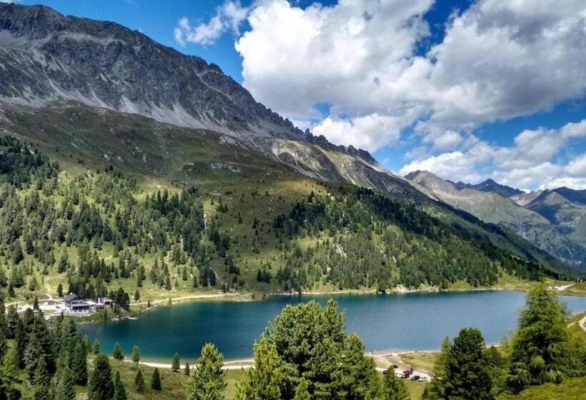 ホテル Haus Waltraud