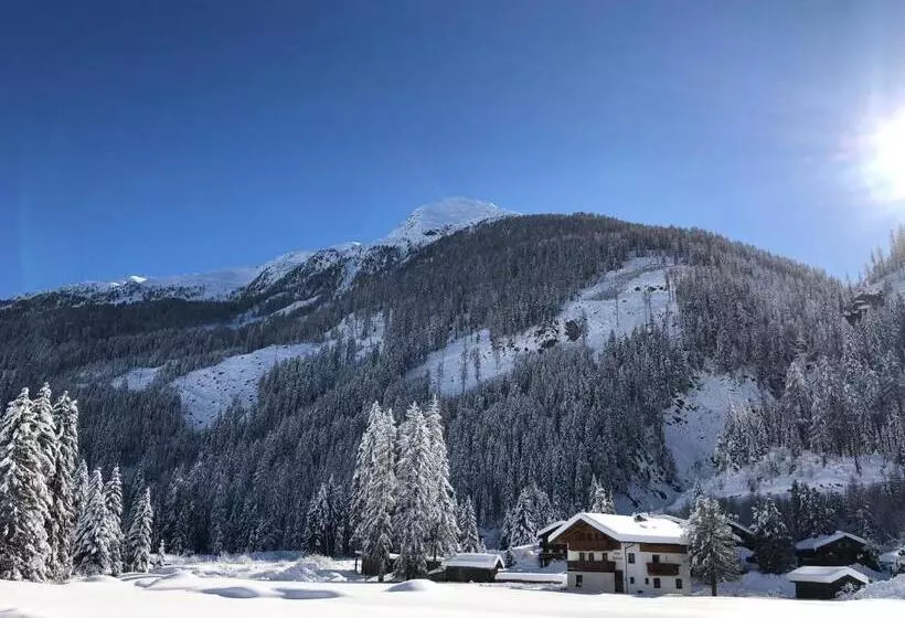 ホテル Haus Waltraud