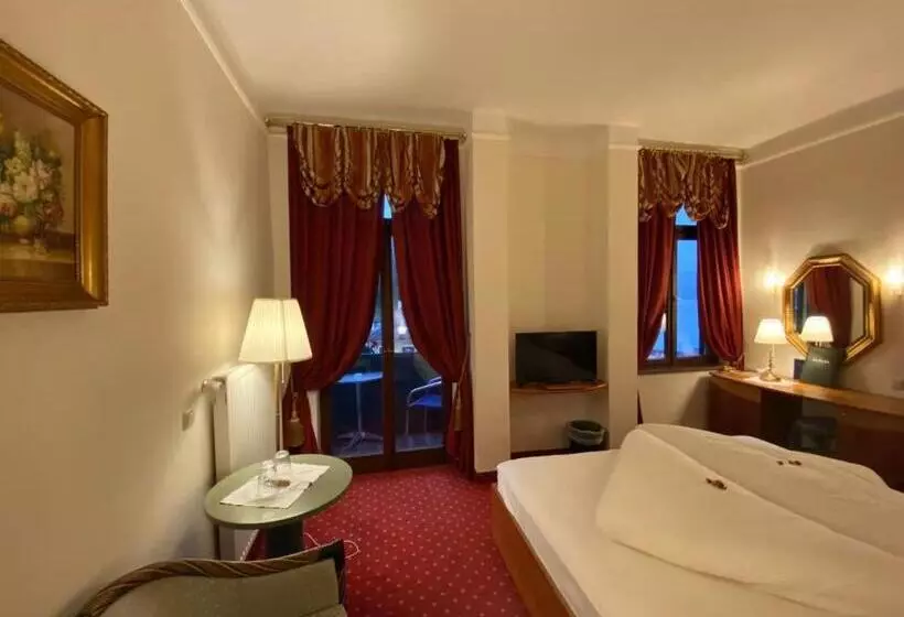 فندق Kaiser Franz Josef