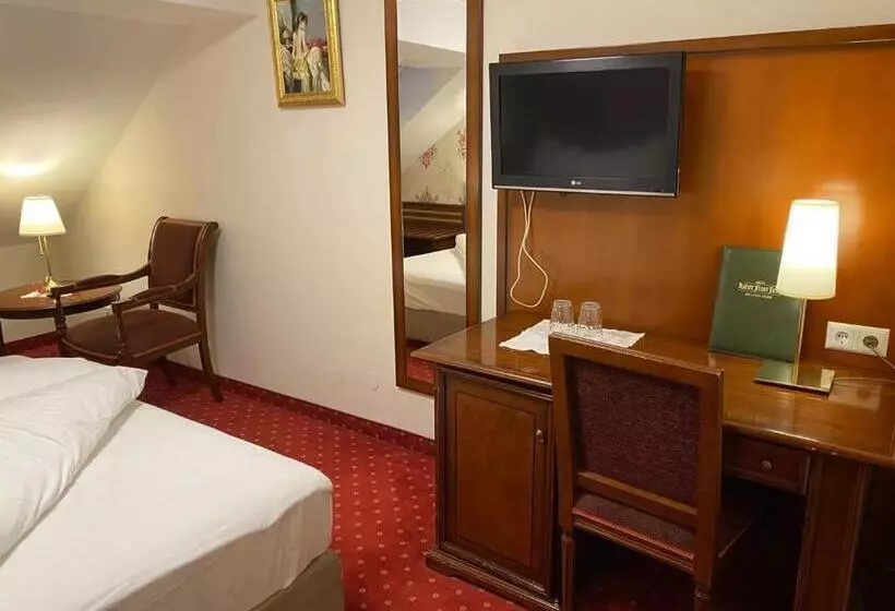 فندق Kaiser Franz Josef