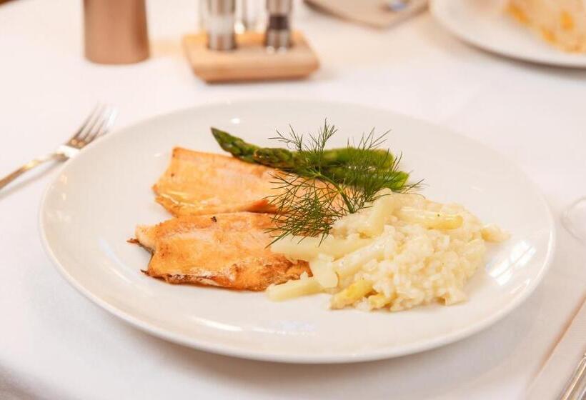 בית מלון כפרי Krone