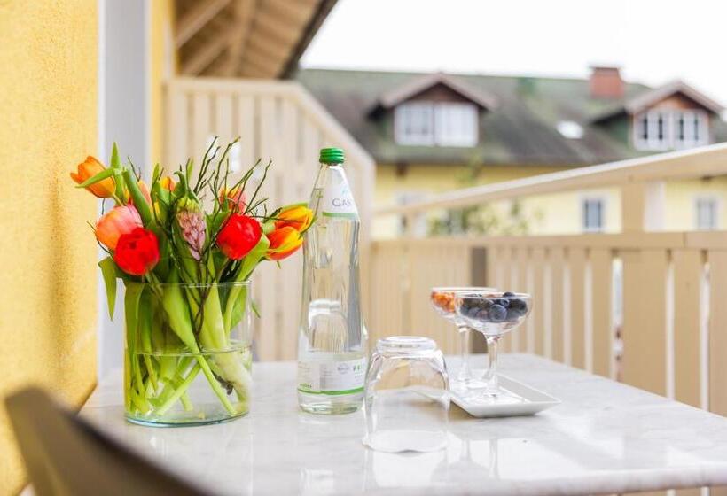 בית מלון כפרי Krone