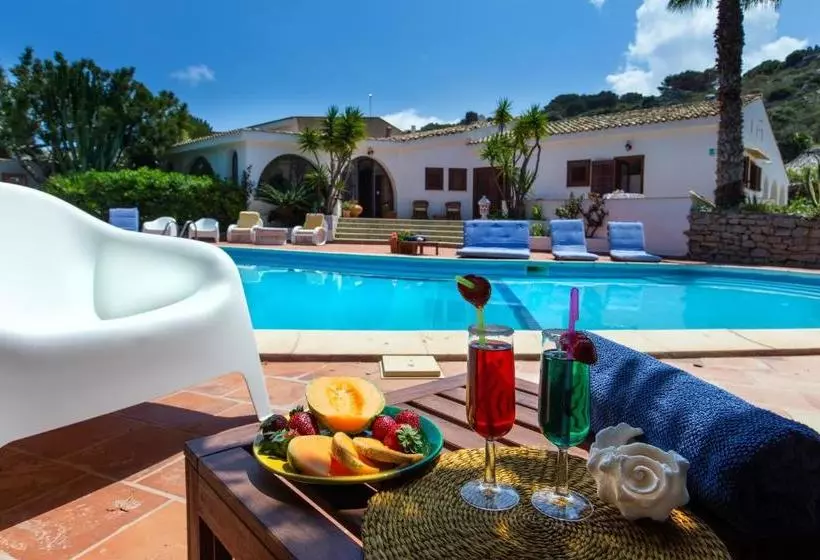 בית מלון כפרי Relais Le Nereidi