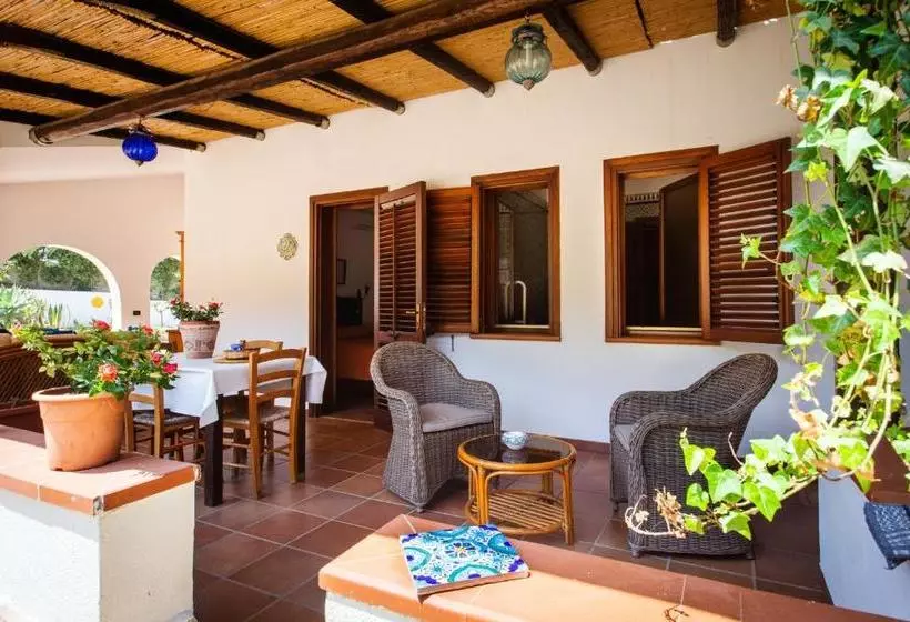 בית מלון כפרי Relais Le Nereidi