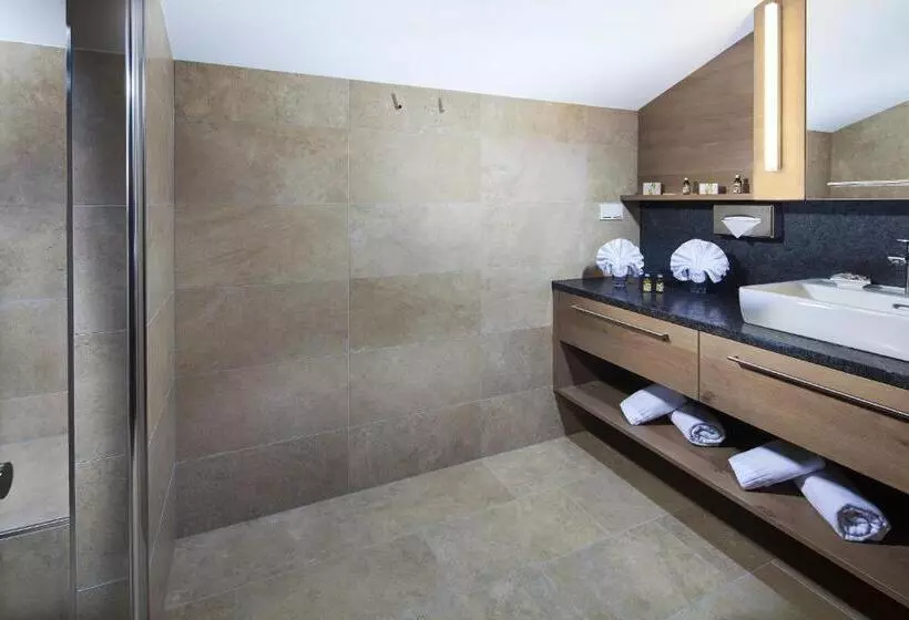 ホテル Metzgerwirt