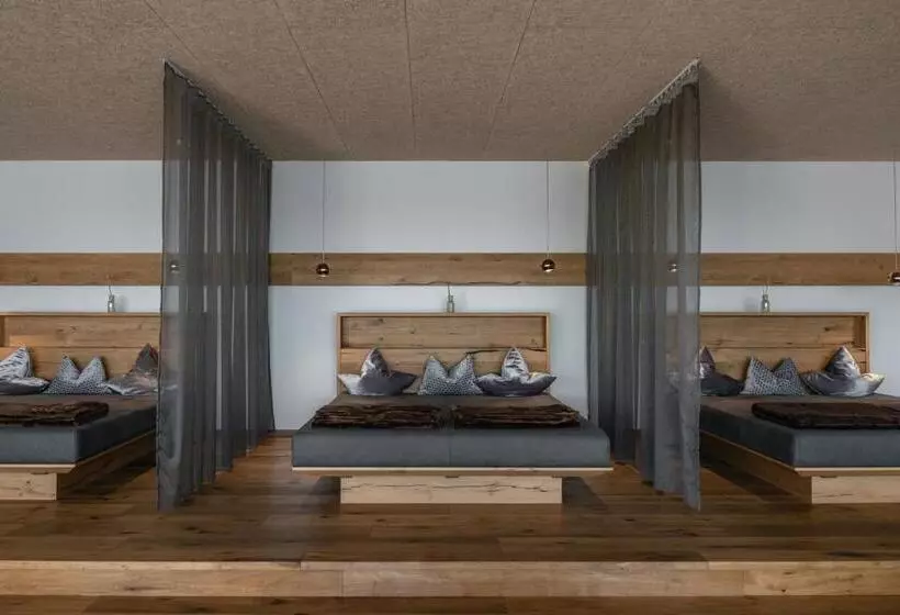 Panoramahotel Huberhof