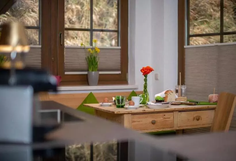 酒店 Seehang Garni