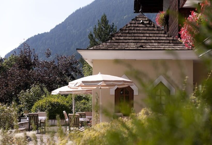 Otel Sonnalm   Spa,idyll,dining