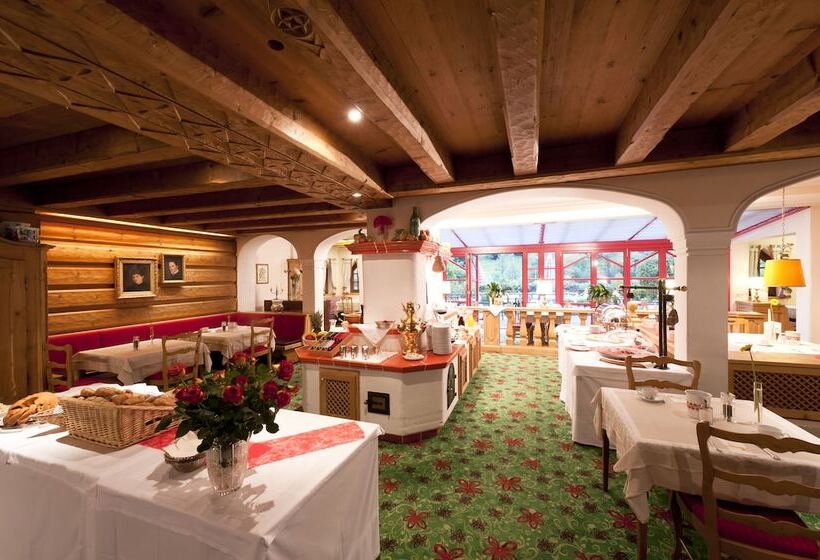 Otel Sonnalm   Spa,idyll,dining