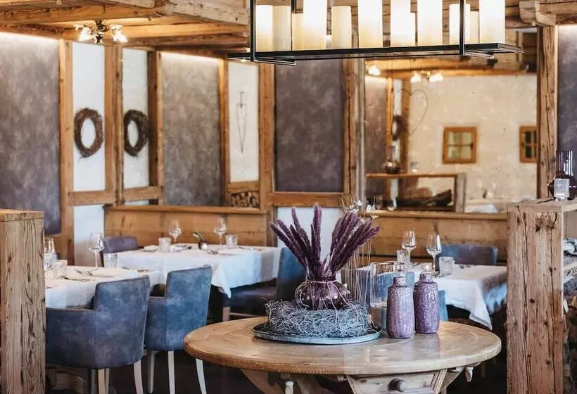 Отель Sonnhof Alpendorf An Adults Only Place