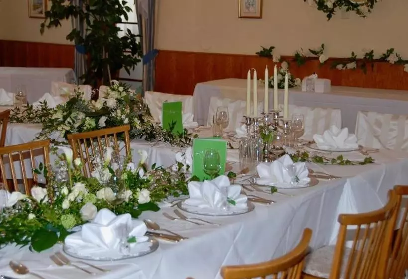 Отель Velden Bacherlwirt