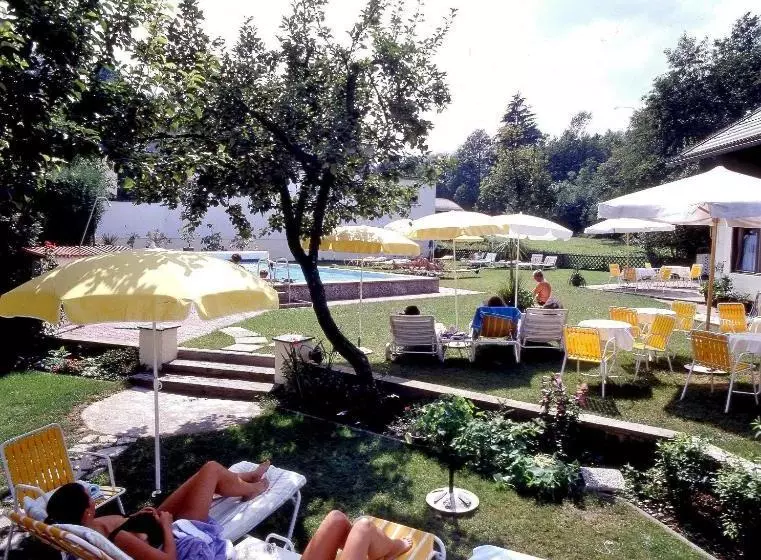 Отель Velden Bacherlwirt