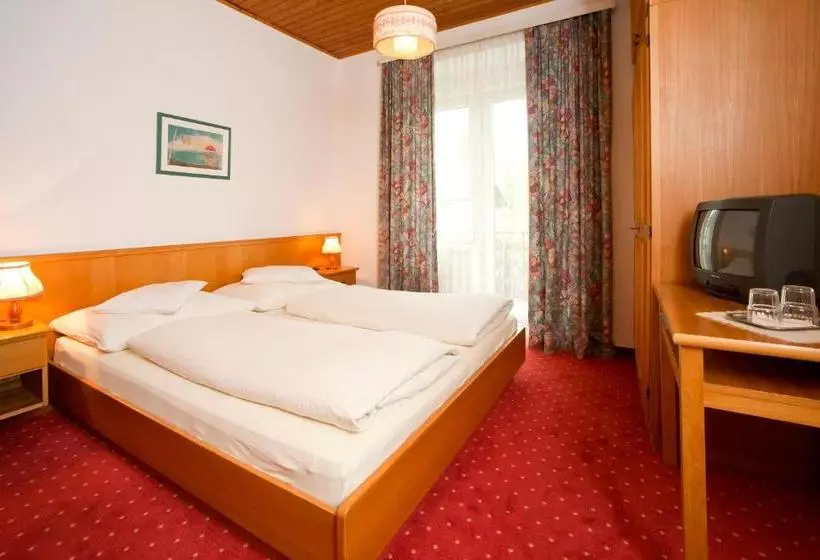 Отель Velden Bacherlwirt