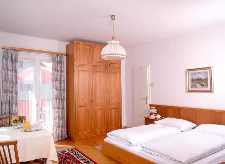 Отель Velden Bacherlwirt