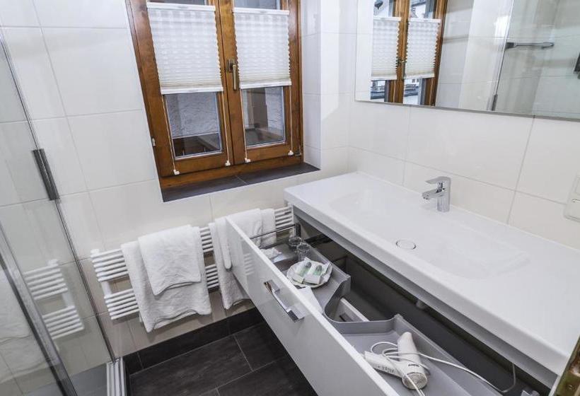 בית מלון כפרי Villa Anzengruber