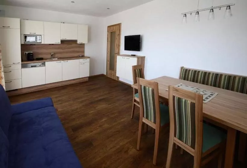 Отель Zum Granitzl