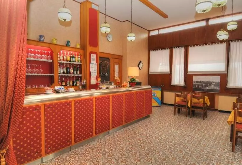 Hotelli Al Cavallino Bianco