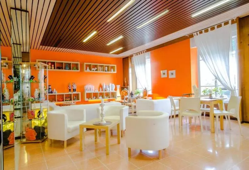 ホテル Albergo Villa Gaia