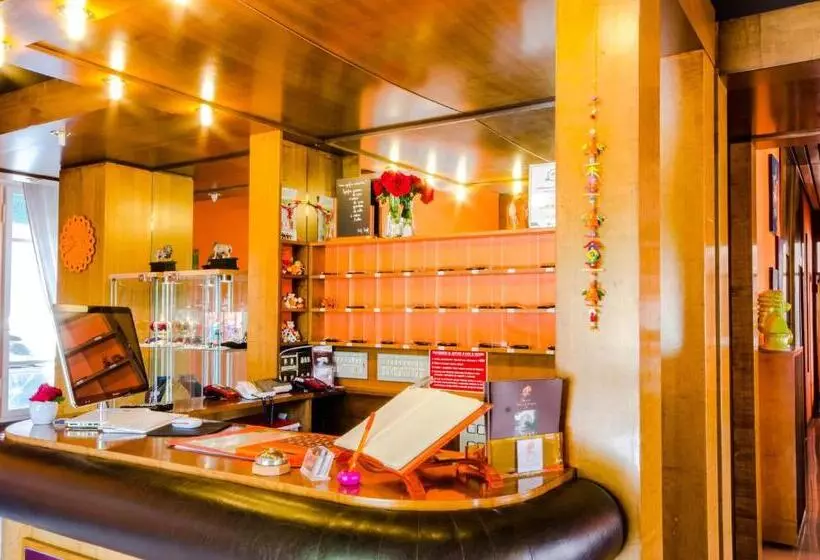 ホテル Albergo Villa Gaia