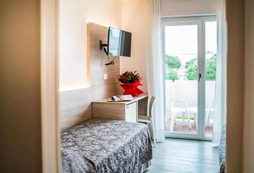 هتل Ambassador Meuble