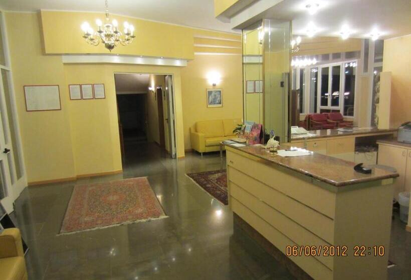 호텔 Ambassador Meuble