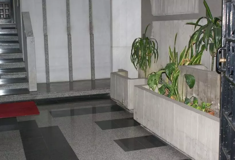 Hotelli Catania Crossing B&b  Rooms & Comforts