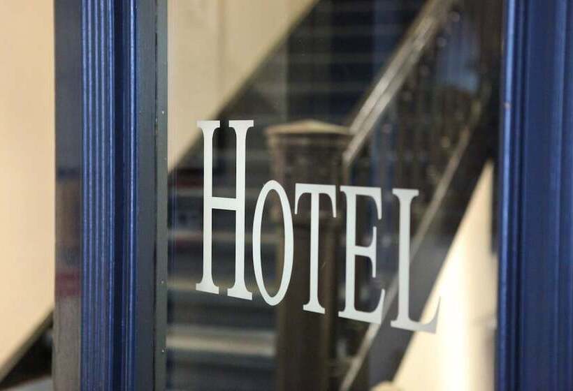 هتل Hauser Boutique