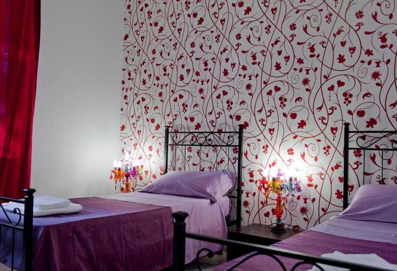 هتل I Tre Leoni Affittacamere