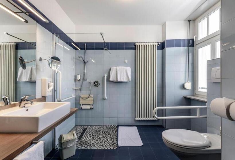 בית מלון כפרי Kolping