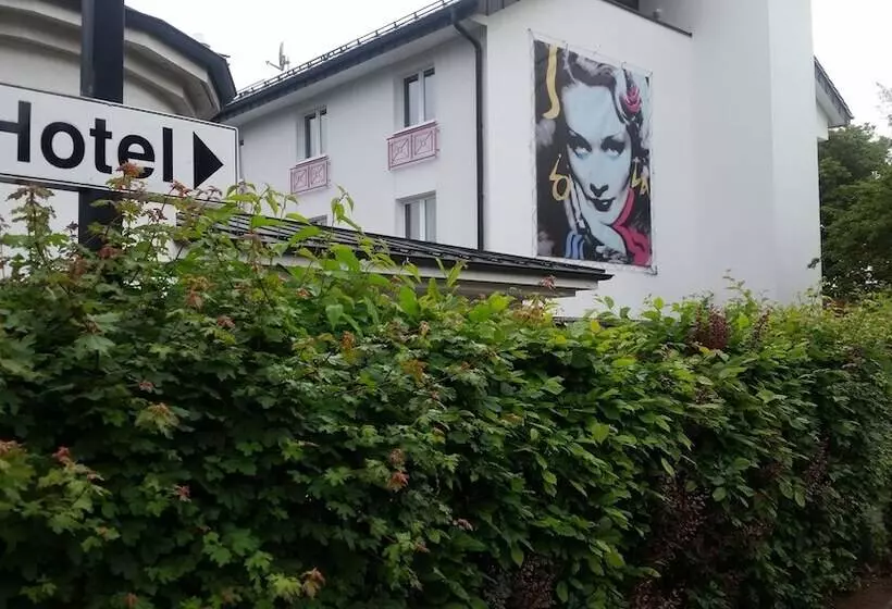 Отель Nümbrecht