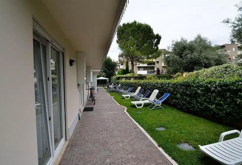 Отель Residence Paradise