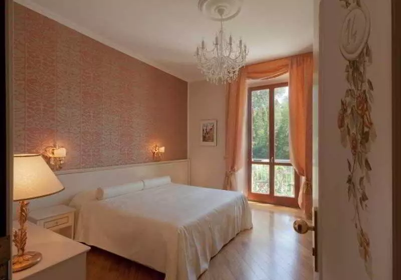 Отель Relais La Corte Di Cloris