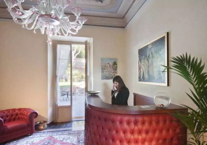 Отель Relais La Corte Di Cloris