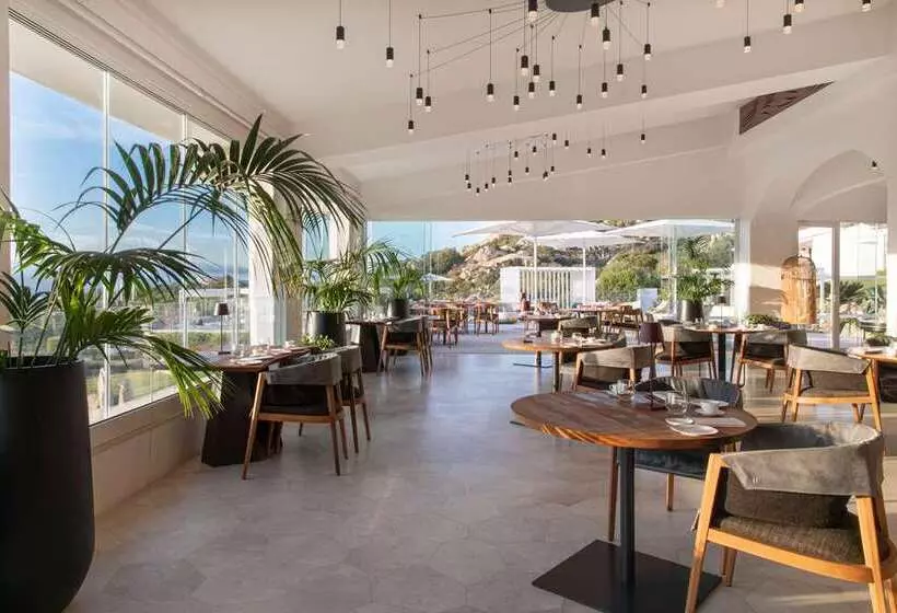 Отель Sulia House Porto Rotondo, Curio Collection By Hilton