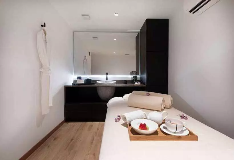 Отель Sulia House Porto Rotondo, Curio Collection By Hilton