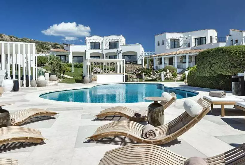 Отель Sulia House Porto Rotondo, Curio Collection By Hilton