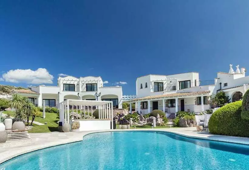 Отель Sulia House Porto Rotondo, Curio Collection By Hilton