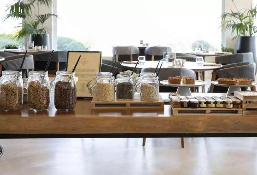 Отель Sulia House Porto Rotondo, Curio Collection By Hilton