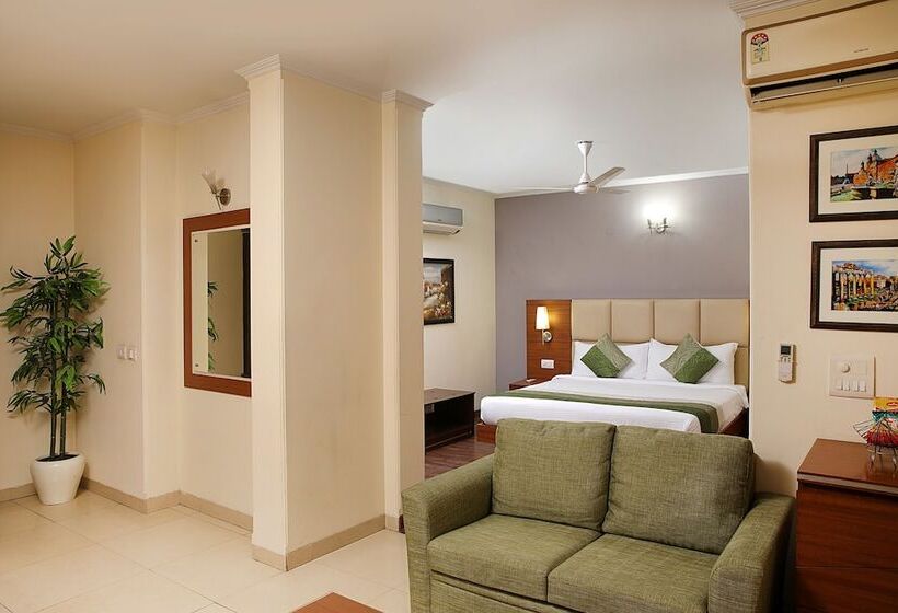 Residência Ahuja Residency Dlf Phase 2