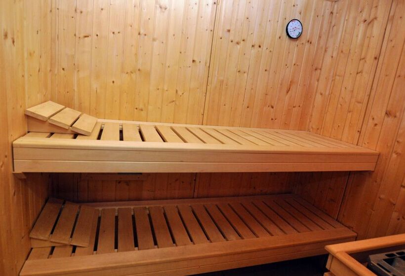 Villa Waldperlach By Blattl