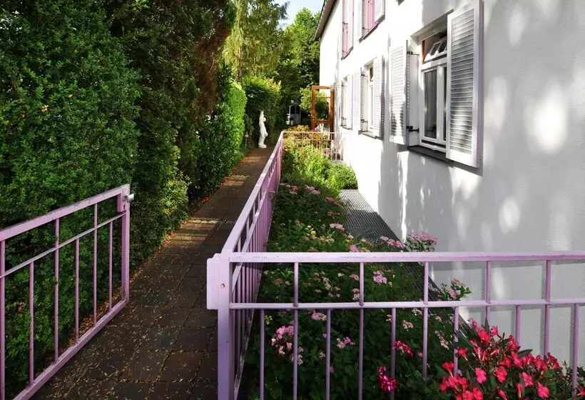 Villa Waldperlach By Blattl