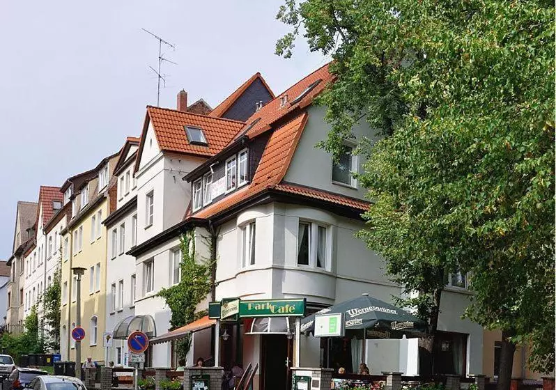 Отель Pension Am Park