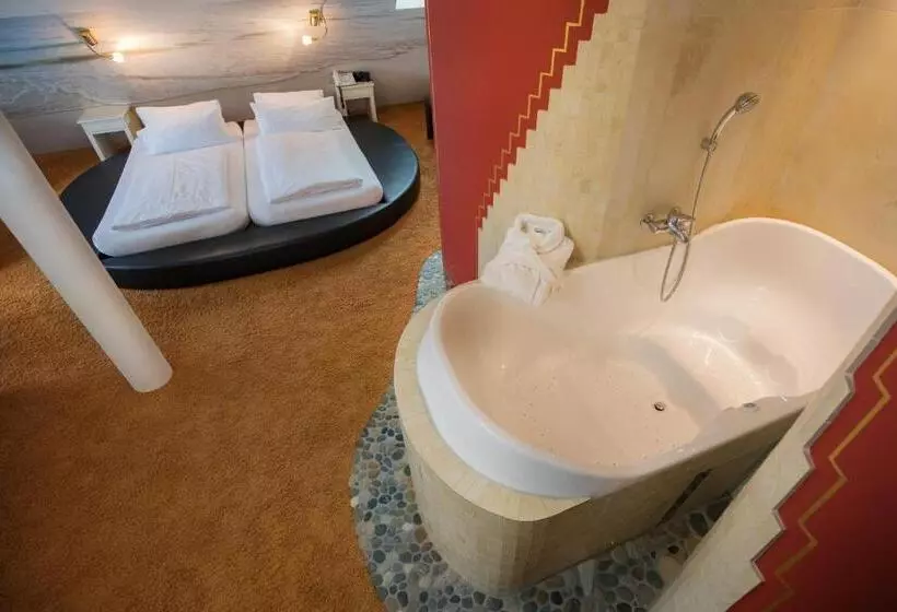 Отель Bavaria Lifestyle