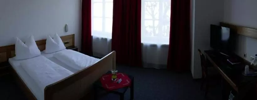 هتل Bayerischer Hof