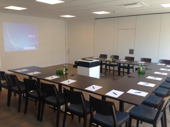 Отель Bayerischer Hof