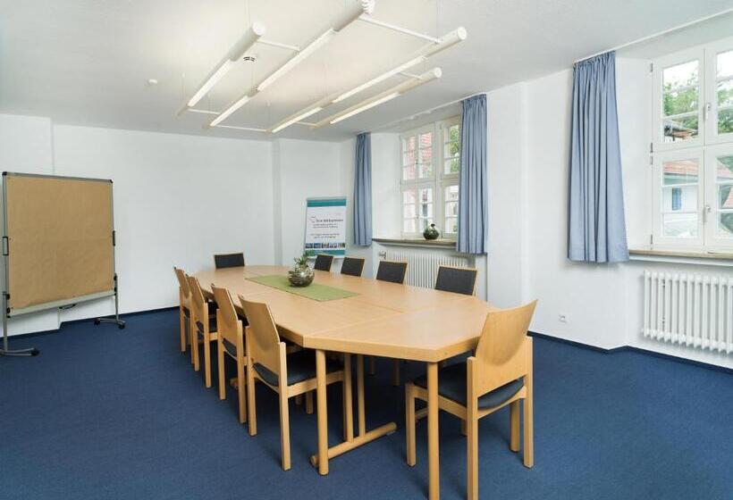 בית מלון כפרי Bildungshaus Neckarelz