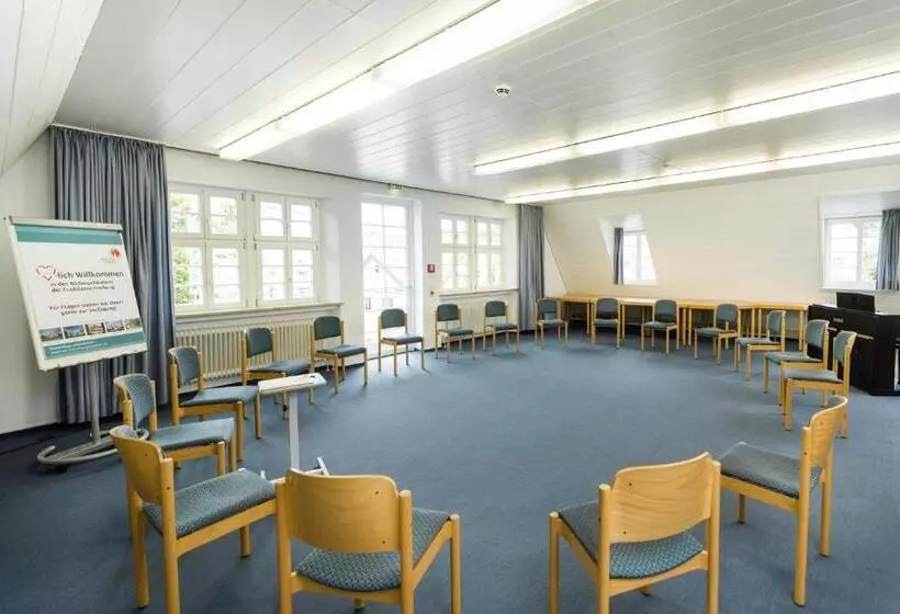 호텔 Bildungshaus Neckarelz